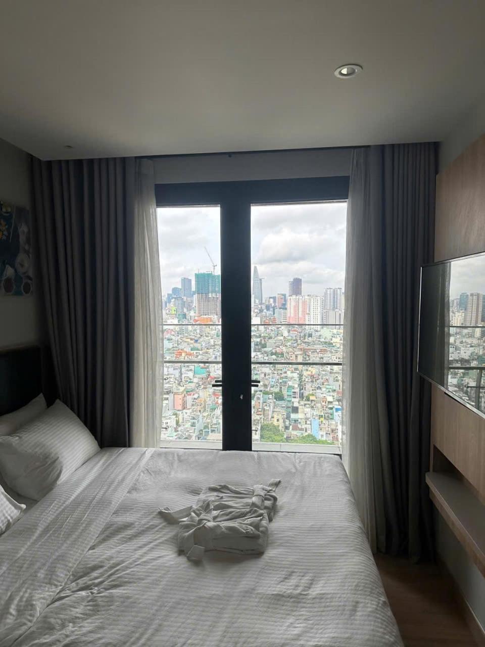 Lusso Suites - D1Mension & Zenity Residence, Sg'S Heart Ho Chi Minh City Exterior photo